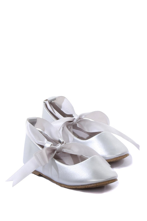 Ballerina Shoes w/ Ribbon Tie
