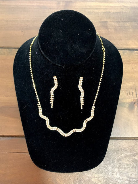 Cutie gold diamond wave necklace Set -16387